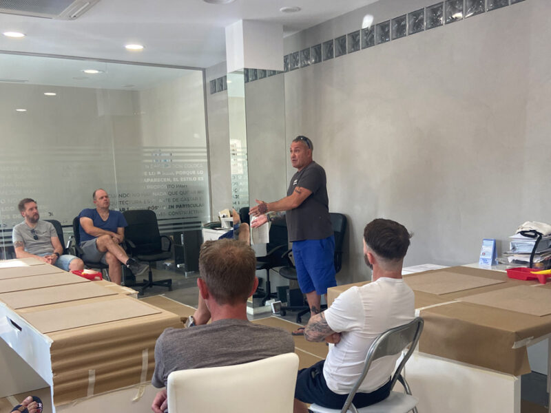 Curso de aplicación microcemento